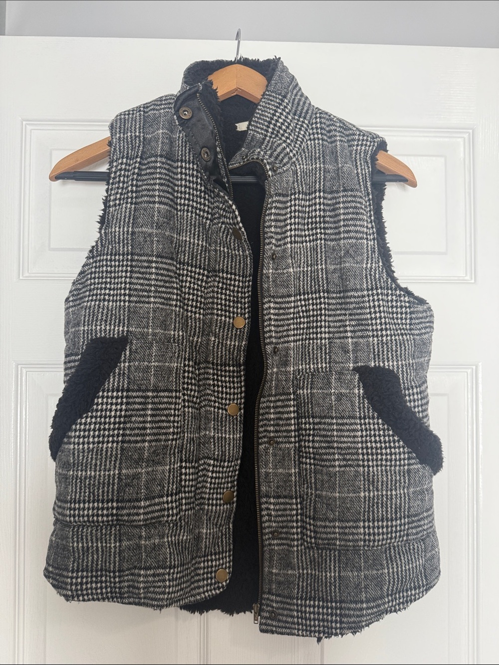 miami Black and Gray Plaid Sherpa-Lined Vest